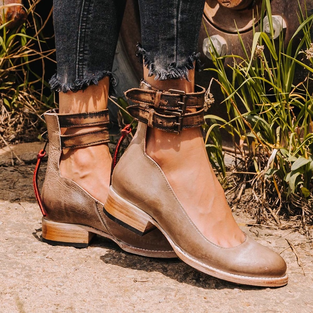 Freebird by Stephen MARIBEL TAUPE Shoes